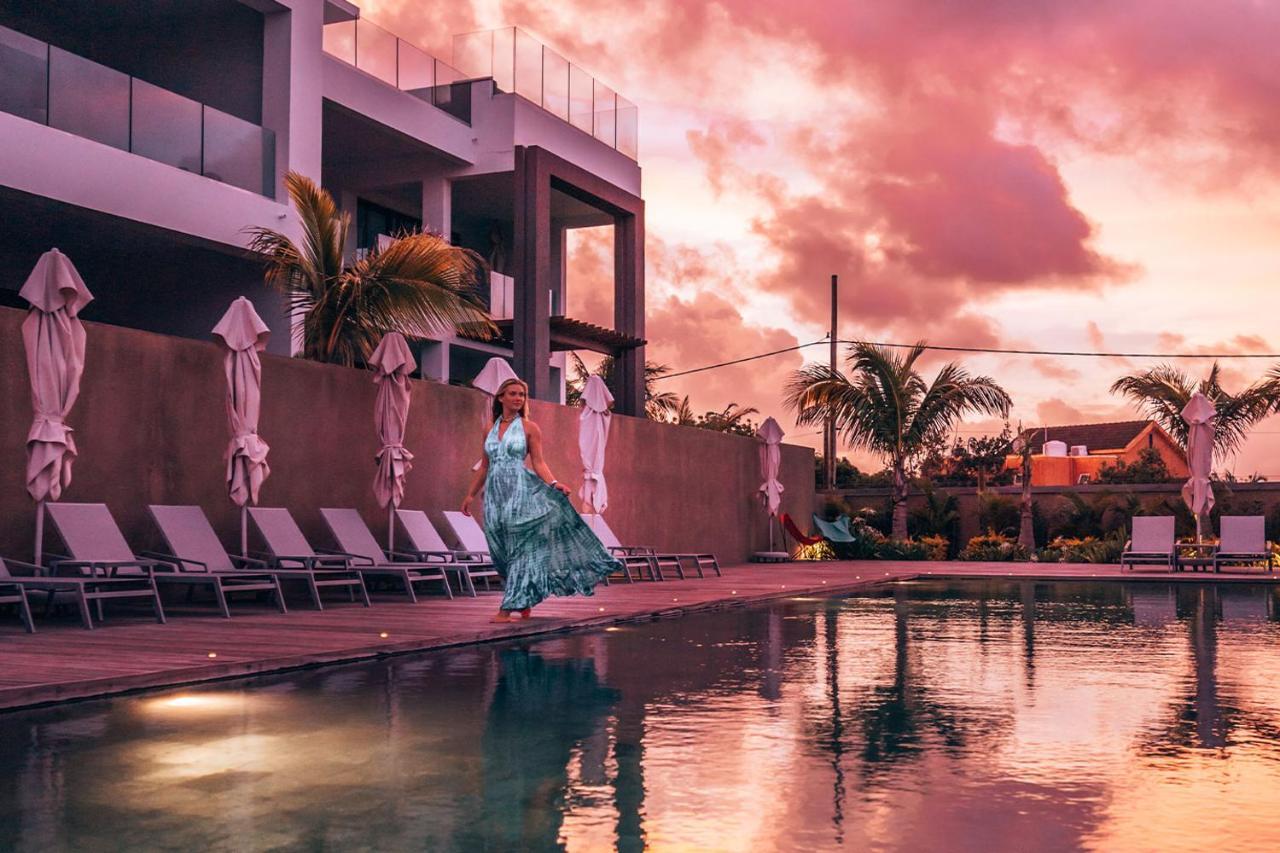 Mythic Suites & Villas By Mj Holidays Гранд-Гаубе Екстер'єр фото